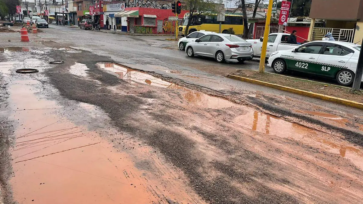 piden rehabilitar calle (2)